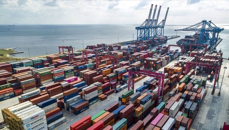 Serbest bölgelerde 9 aylık ticaretin yarısı ihracattan elde edildi