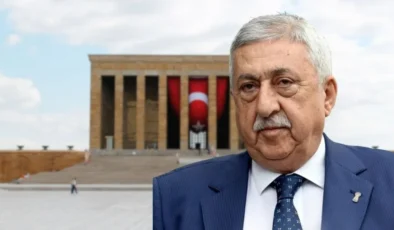 “Atamız tarihe yön veren bir dünya lideridir”