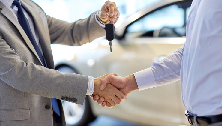 İkinci el otomobil fiyatlarında reel düşüş sürüyor