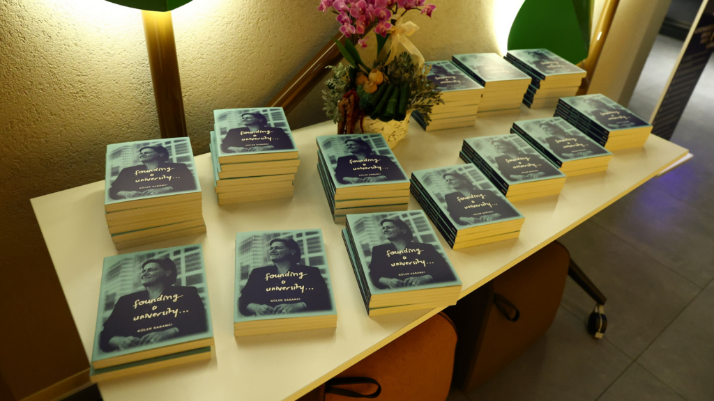 Sabancı’dan öğrencilere ilham dolu mesaj 6 Adsiz tasarim 32