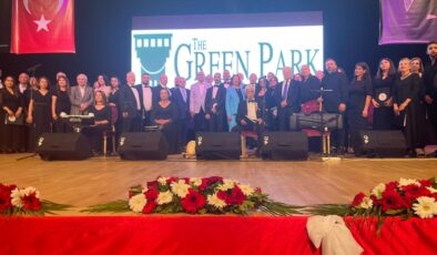 Adil Üstündağ’ın başarı hikayesi okuyucuyla buluştu