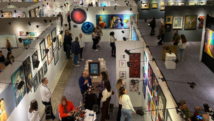 Sanat ve antika tutkunları İstanbul’da buluşuyor