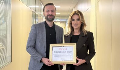 Denizi hikâyeye dönüştüren ekibe iletişim yıldızı ödülü