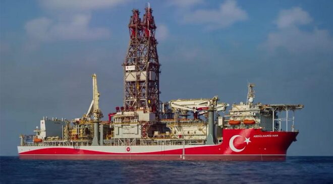 Abdülhamid Han sondaj gemisi bir yılı geride bıraktı