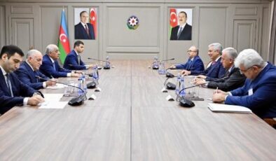 İSO’dan kardeş ülkeye güçlü çıkarma: Türk ve Azeri sanayiciler Bakü’de el sıkıştı