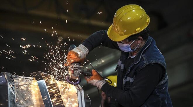 İŞKUR 10 Ayda 1,3 milyon kişiyi iş sahibi yaptı