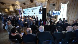 thumbs b c 5f3f50e68f9825d0d5d8befbeb4b7f74