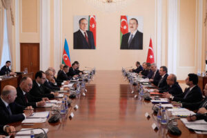 Türkiye ile Azerbaycan arasında ekonomik dayanışma büyüyor 4 20251222 2 72165987 120417268