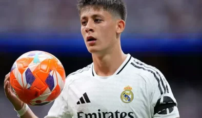 Dev takas için düğmeye basıldı: Arda Güler İngiltere’ye, 130 milyonluk yıldız Madrid’e!