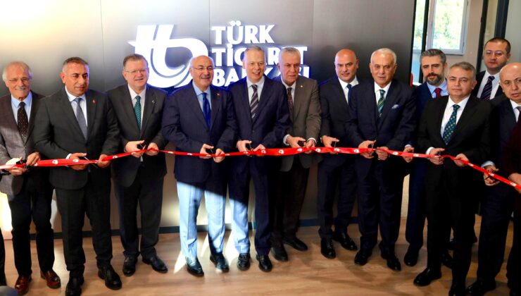 Türk Ticaret Bankası Çukurova şubesi sanayinin kalbinde açıldı