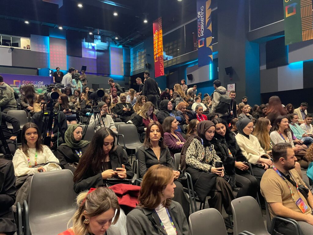 Pazarlama dünyasının renkli zirvesi başladı 5 WhatsApp Image 2025 12 09 at 11.41.49 1