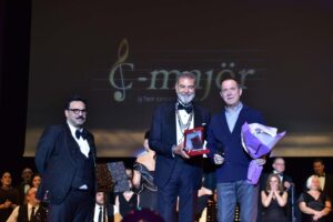 İş dünyası alzheimer için sahneye çıktı 6 WhatsApp Image 2025 12 12 at 16.37.13