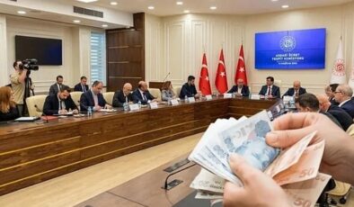 Asgari ücrette kritik gün: Gözler ekonomik raporlarda!