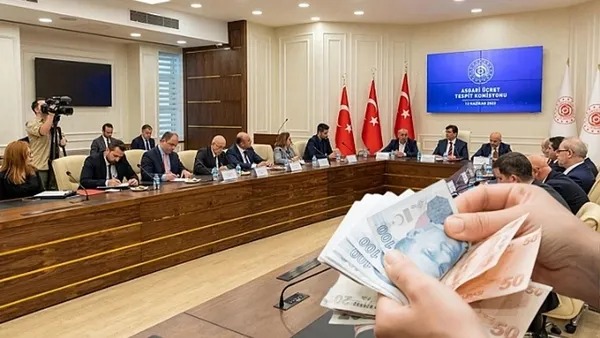 Asgari ücrette kritik gün: Gözler ekonomik raporlarda!