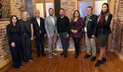 Erken rezervasyon ‘Mahkeme Sohbetleri’nde’ masaya yatırıldı