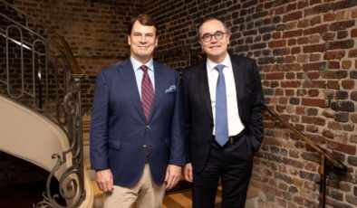 Otomotivde kartlar yeniden dağıtılıyor