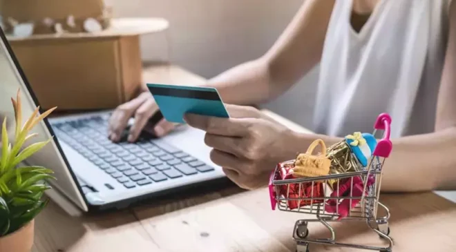 Yıl sonu indirimlerine sıkı denetim: Bakanlıktan tüketiciyi yanıltan kampanyalara uyarı