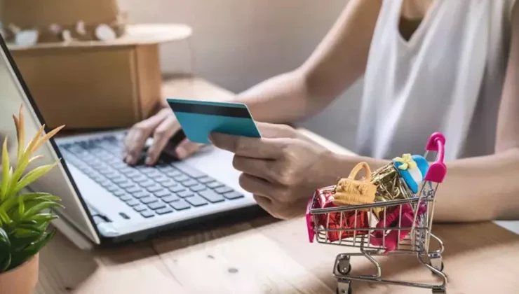 Yıl sonu indirimlerine sıkı denetim: Bakanlıktan tüketiciyi yanıltan kampanyalara uyarı