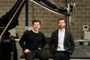 soldansaga Aibuild KurucuOrtagi COO Michail Desyllas Aibuild Kurucu Ortagi CEO Daghan Cam gorsel