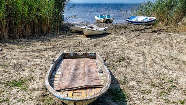 Sapanca Gölü’nde kuraklık alarmı!