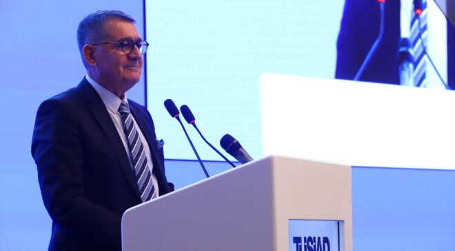 TÜSİAD’dan iş dünyasına net uyarı: “Tüm zamanınızı kur ve enflasyona ayırmayın!”