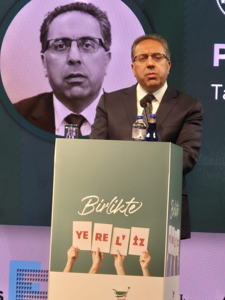 Yerel marketler buluşması İstanbul'da başladı 4 Tarım ve Orman Bakan Yardımcısı Prof. Dr. Ahmet Gümen