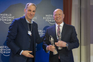 1769090947 Cedrik Neike Siemens Yonetim Kurulu Uyesi ve Dijital Endustriler CEO su Koc Holding CEO su Levent Cakiroglu