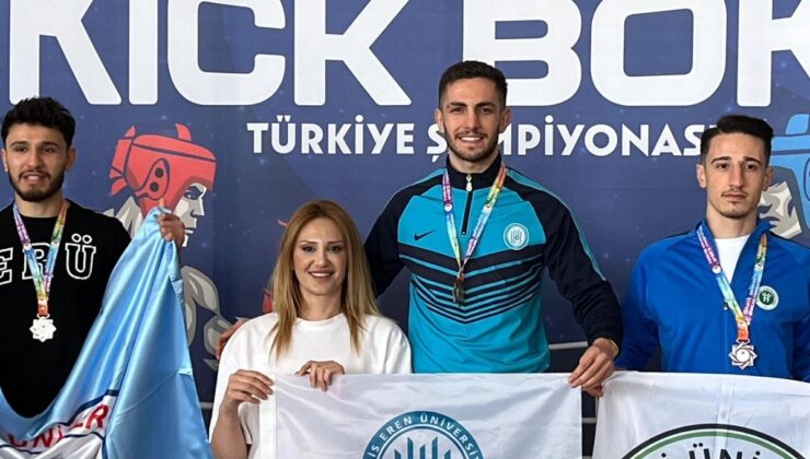 Bitlis Eren Üniversitesi ringde devleşti: Muhammed Karayılan Türkiye şampiyonu!