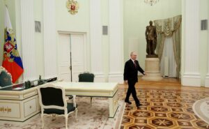 Moskova'da dev zirve: Putin ve Trump'ın "ekonomi kurmayları" kapalı kapılar ardında! 6 AW626351 07