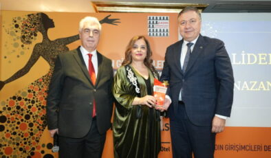Girişimci kadınlara yol açanlar liderlik ödülüne layık görüldü