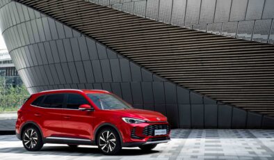 Yeni hibrit SUV Türkiye yollarına çıkıyor