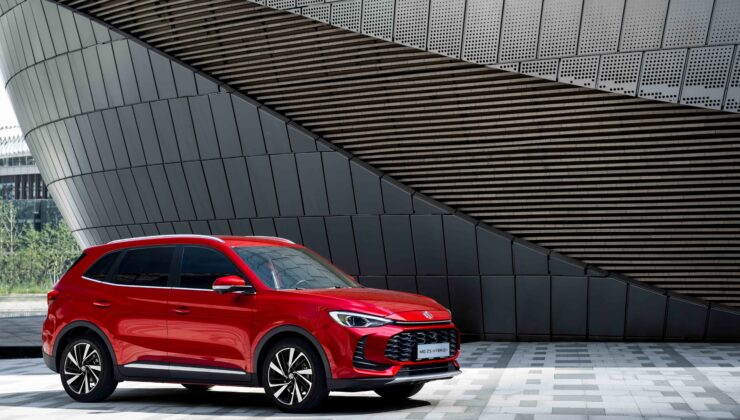 Yeni hibrit SUV Türkiye yollarına çıkıyor