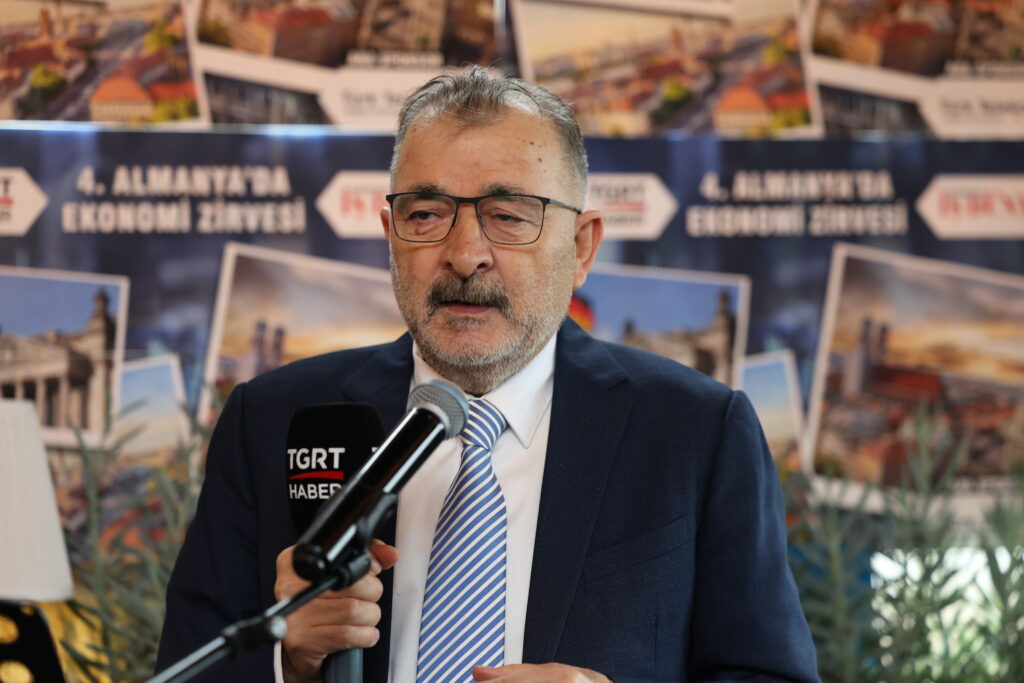 TURGUT TORUNOGULLARI.JPG