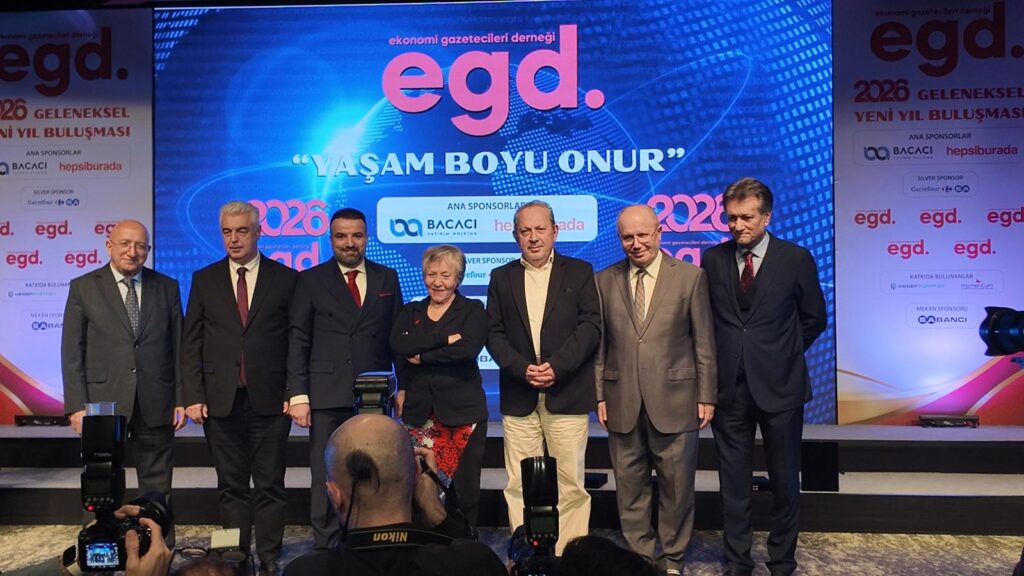 EGD Onursal Başkanı Celal Toprak’a “Yaşam Boyu Onur Ödülü” 3 WhatsApp Image 2026 01 10 at 10.16.50 1