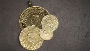 Altın fiyatlarında son durum! Çeyrek altın, gram altın ne kadar? 4 altin 1480043 Kopya