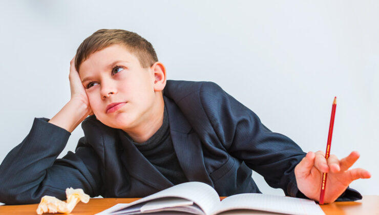 Dikkat Eksikliği ve Hiperaktivite bozukluğu nedir?