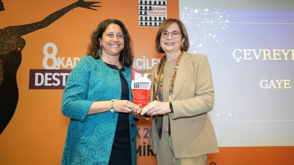 Esareti cesarete dönüştüren kadınların başarı öyküleri ödüllendirildi 6 Kadın Girişimcileri Destekleme Zirvesi