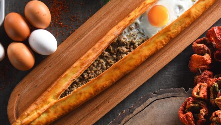 Karadeniz’in taş fırın pide geleneği İstanbul’un kalbinde yaşatılıyor