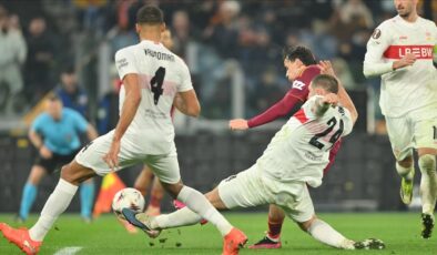 Avrupa Ligi’nde heyecan dorukta: Fenerbahçe play-off biletini cebine koydu!