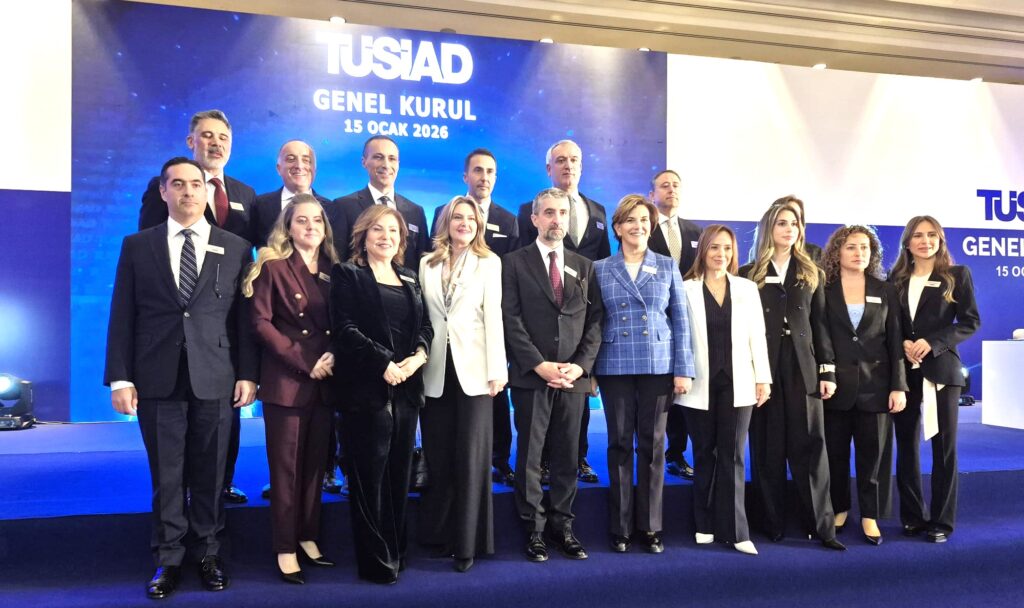 TÜSİAD’da Ozan Diren dönemi 7 tüsiad yönetimi