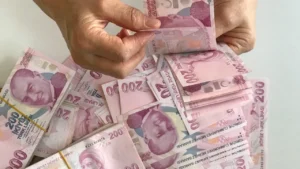 15 Ocak geçti, gözler 14 günlük farkta! İşte kuruşu kuruşuna zamlı maaş listesi... 3 zamli emekli maaslari ne zaman yatacak iste tahsis numarasina gore odeme gunleri 3276785 photogallery 6