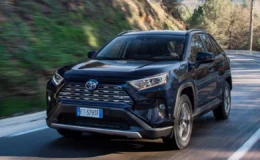 Toyota’dan Şubat bombası: Land Cruiser’da 4 milyon, Corolla’da 500 bin TL indirim!