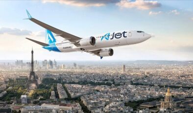 Sevgililer Günü’nde hediye kutuda değil, uçakta!