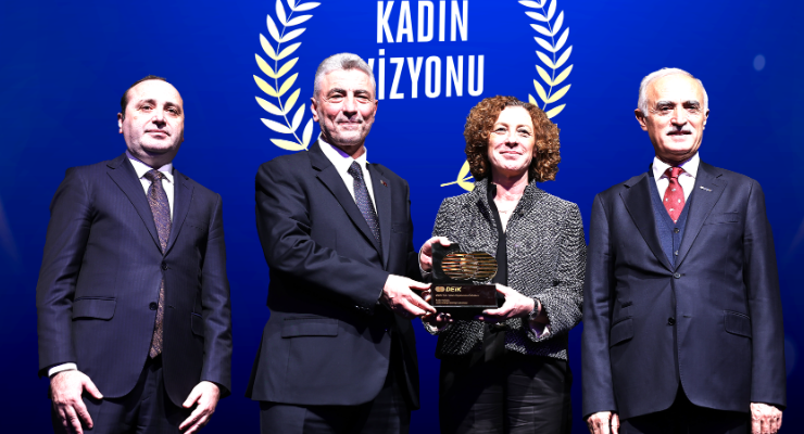 DEİK’te “Kadın Vizyonu Ödülü” Bilgün Gürkan’ın