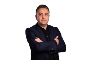 Mukellef Teknoloji KurucuOrtagiveCEOsu KenanAcikelli gorsel