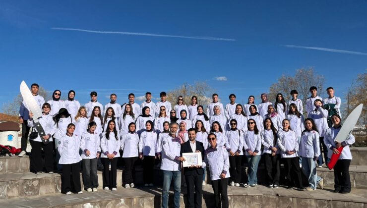 Geleceğin şeflerini 147 yıllık ustalıkla yetiştiriyorlar