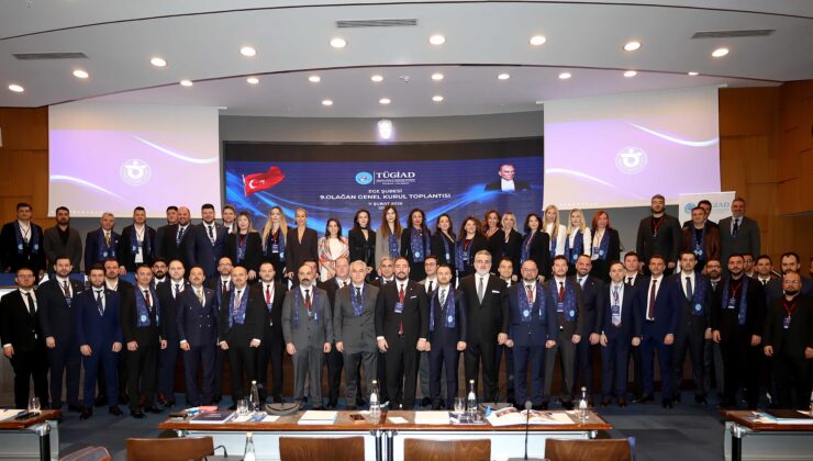 Ege’nin genç liderleri rotasını çizdi, yeni başkan Halil Duran