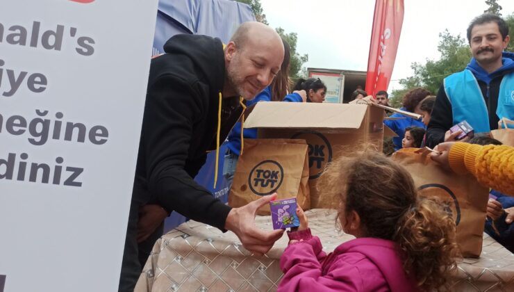 Konteyner kentlerde iftar sofraları kuruluyor