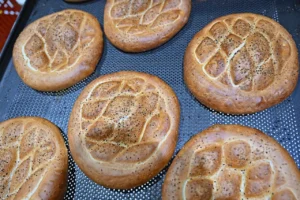 Antalya Büyükşehir Belediyesi halk ekmek fabrikası pide fiyatlarını duyurdu 3 antalya halk ekmekte ramazan pidesi fiyati belli oldu 1771418 20260217124631