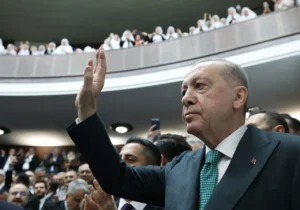 cumhurbaskani erdogan resmen duyurdu depremzedelere iki yil odemesiz 18 yil faizsiz k 3281539 202602111320 3